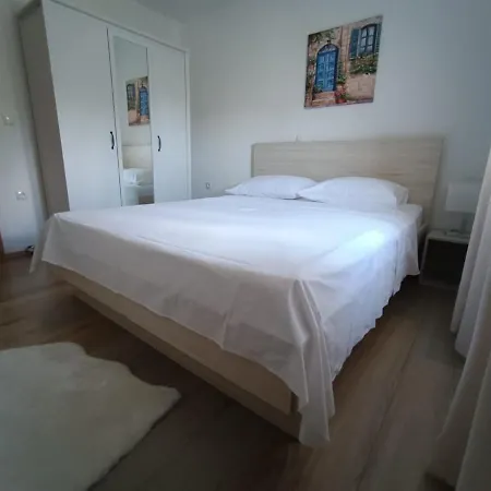 Apartman Magi Apartment *