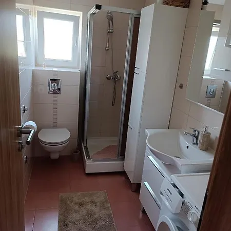 Apartman Magi Apartment Sutomiscica